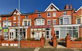 Pinnacle Hotel & Suites Formerly Jean Martyn Hotel Near Central Blackpool, Near Beach & Attractions